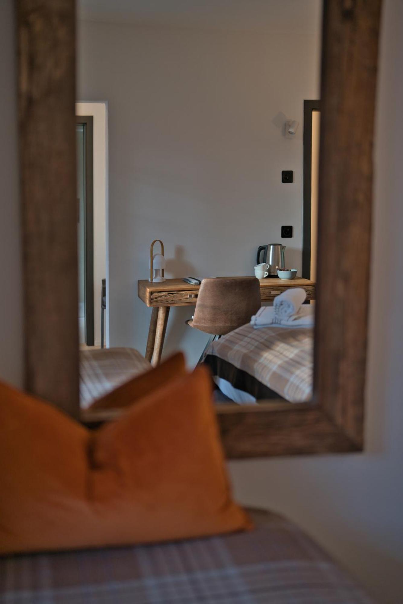 Eiger Suite with Balcony and Eiger View